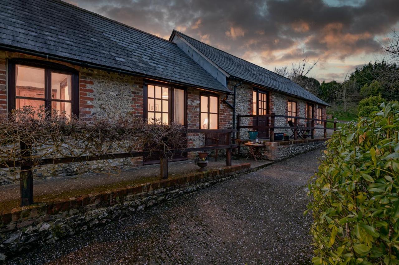 Luccombe Farm Holiday Cottages Milton Abbas Экстерьер фото