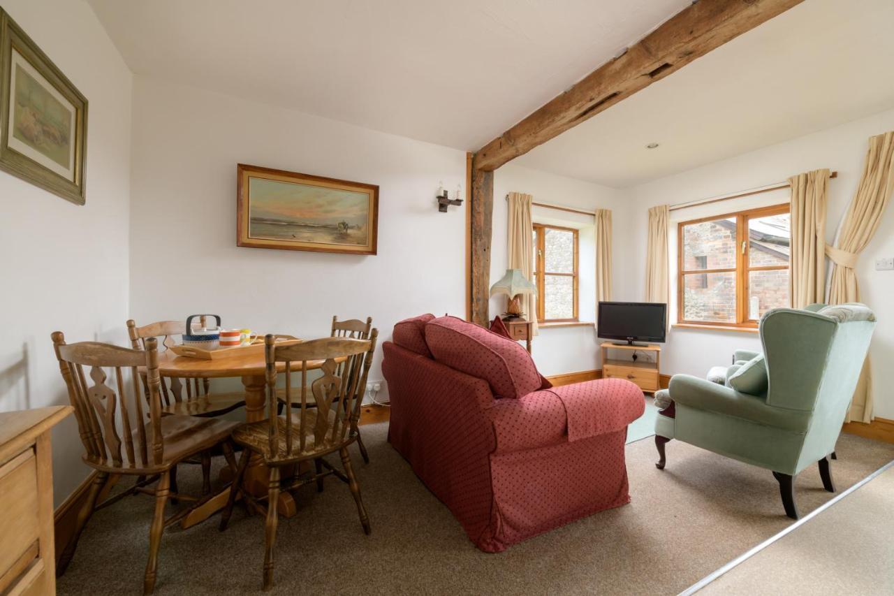 Luccombe Farm Holiday Cottages Milton Abbas Экстерьер фото