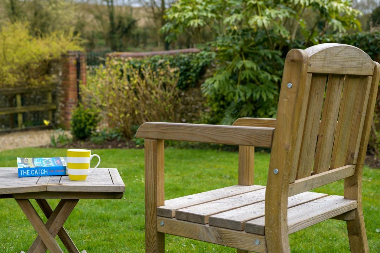 Luccombe Farm Holiday Cottages Milton Abbas Экстерьер фото