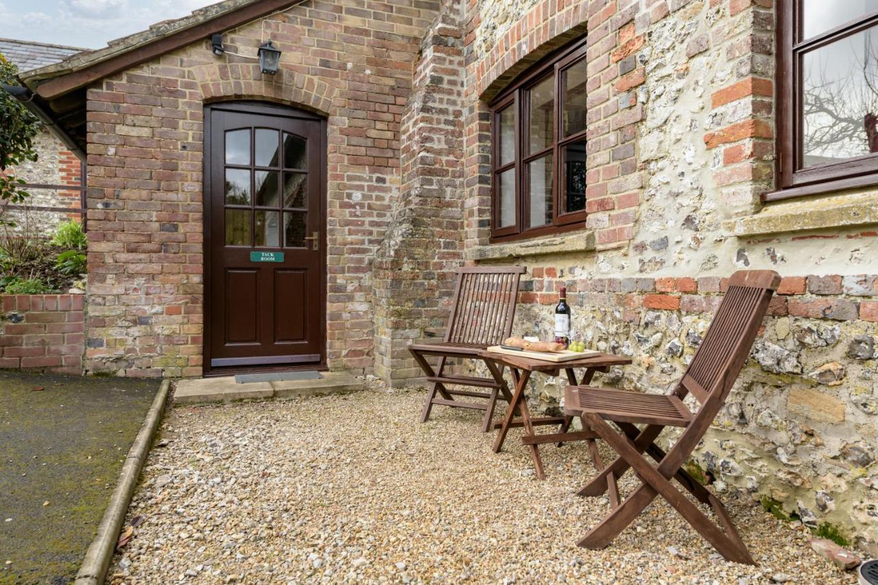 Luccombe Farm Holiday Cottages Milton Abbas Экстерьер фото