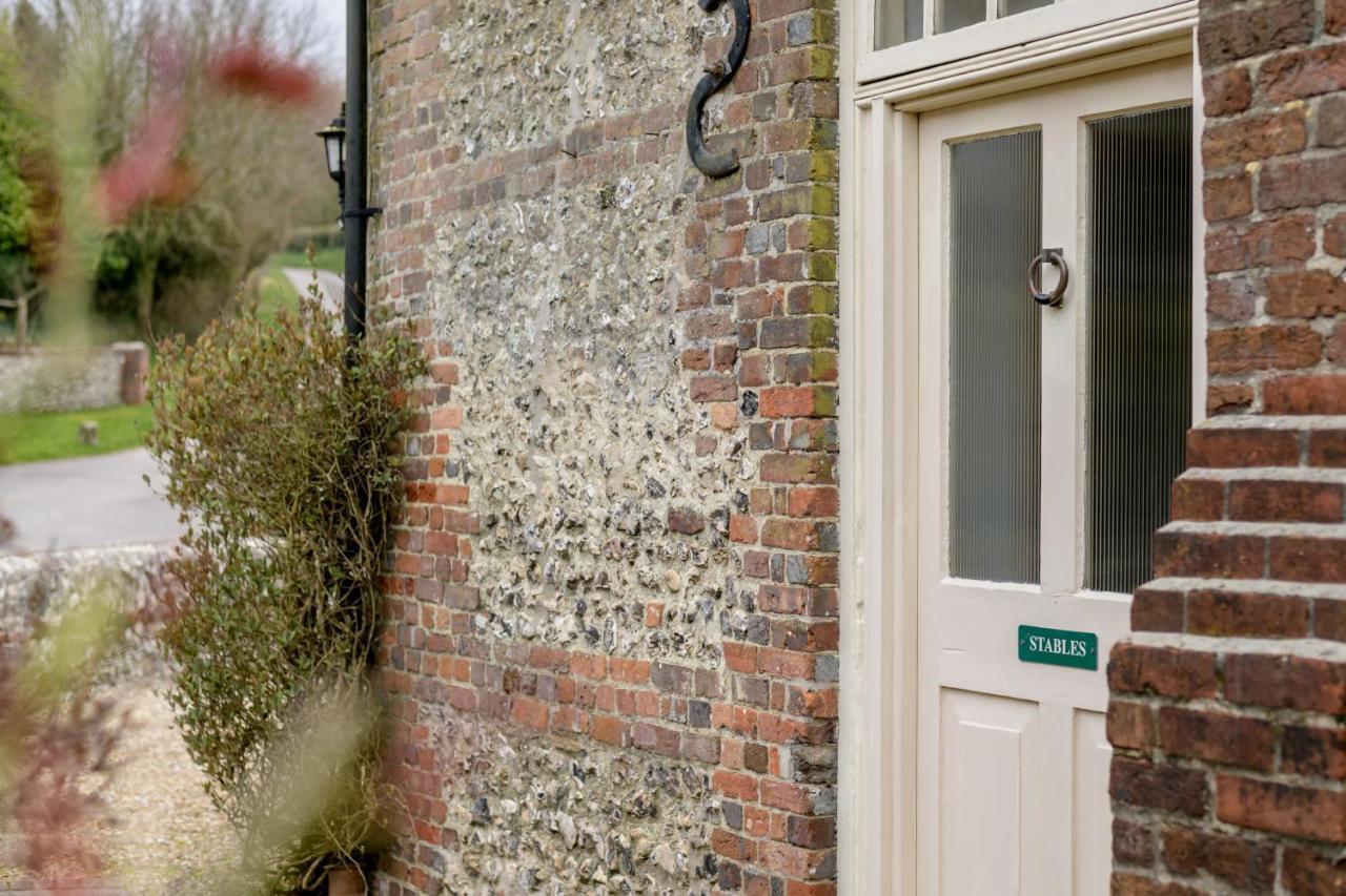 Luccombe Farm Holiday Cottages Milton Abbas Экстерьер фото