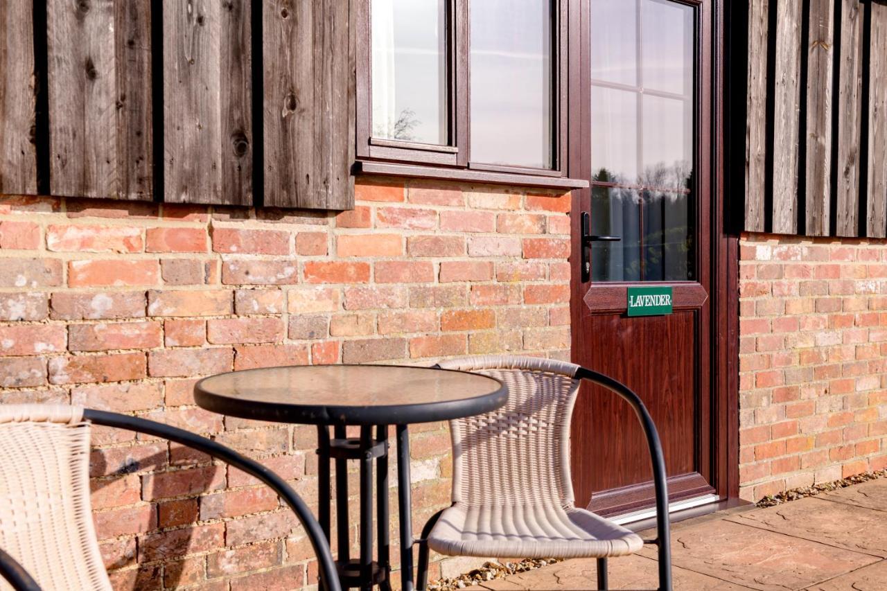 Luccombe Farm Holiday Cottages Milton Abbas Экстерьер фото