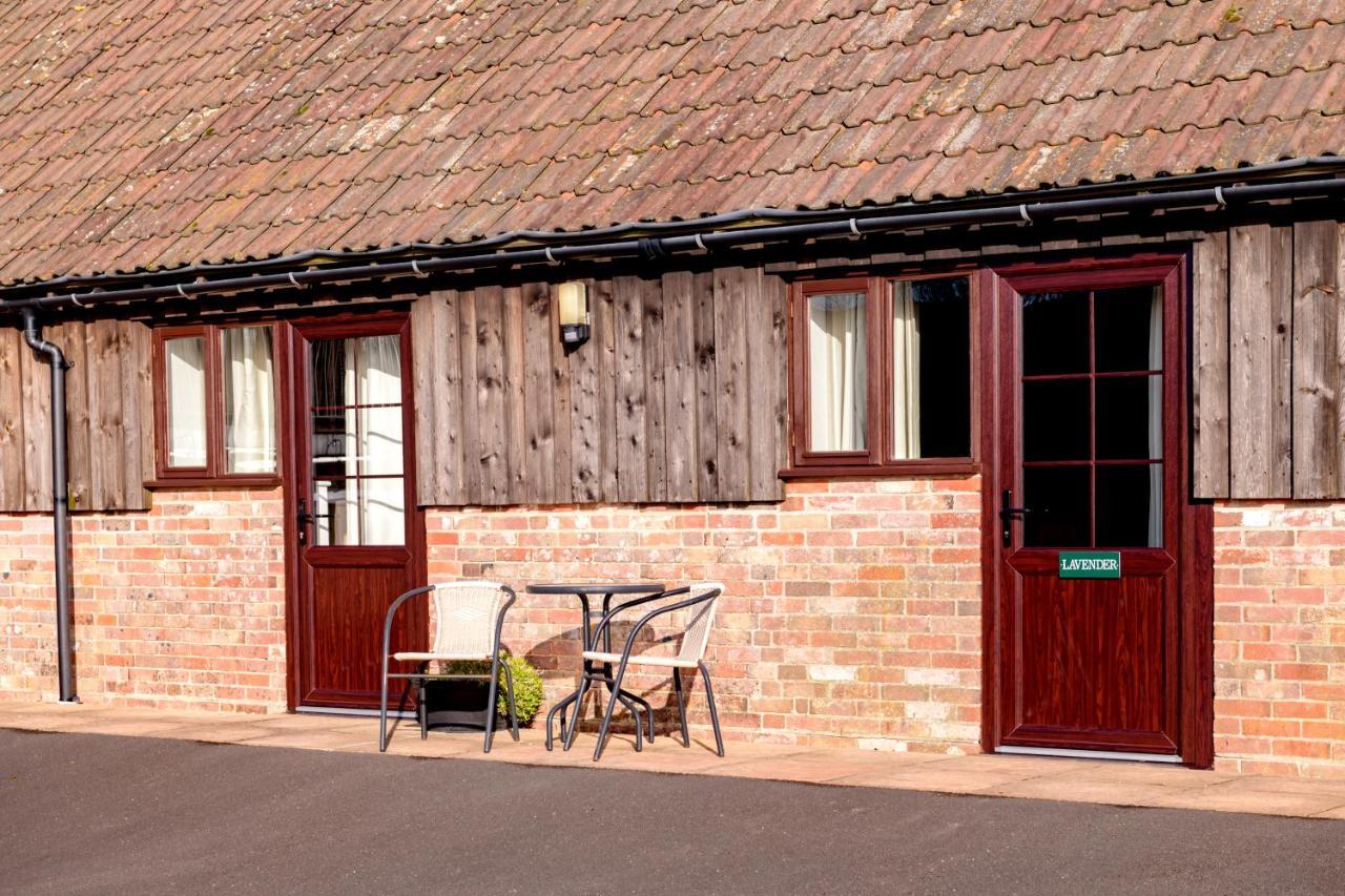 Luccombe Farm Holiday Cottages Milton Abbas Экстерьер фото